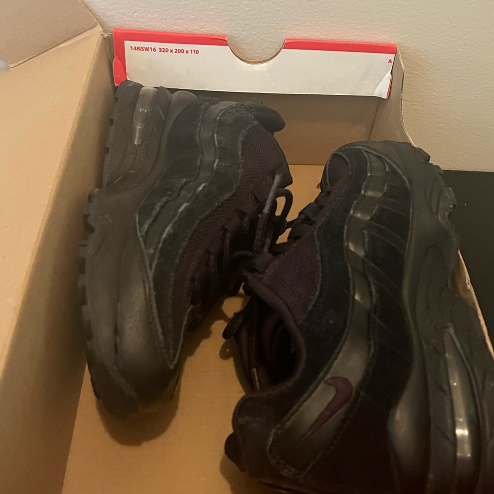 Nike Air Max '95 Black Sneakers